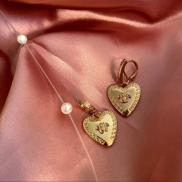 Myth X Dream Jewelry - Roman Art Portrait Heart Huggie Earrings